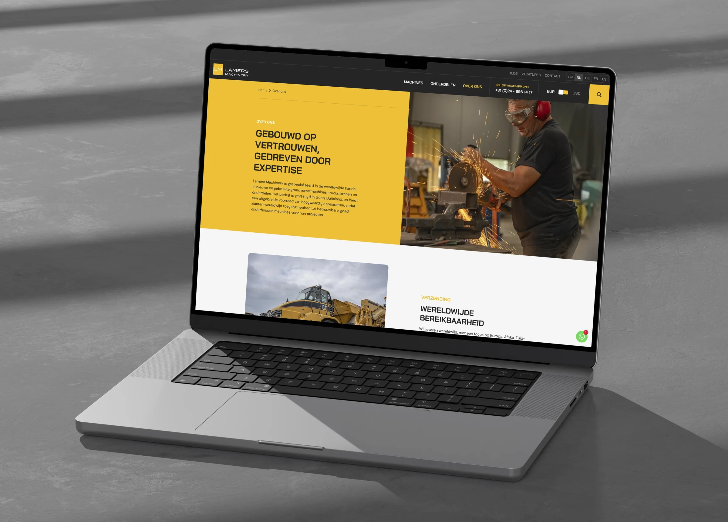 Spits-Visual-Lamers-Machinery-Laptop-Sfeer